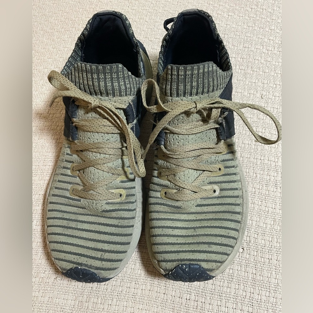 Merrell Olive and Black Knit Sneakers size 8